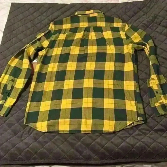 Vans Men long sleeve button down - Picture 4 of 4